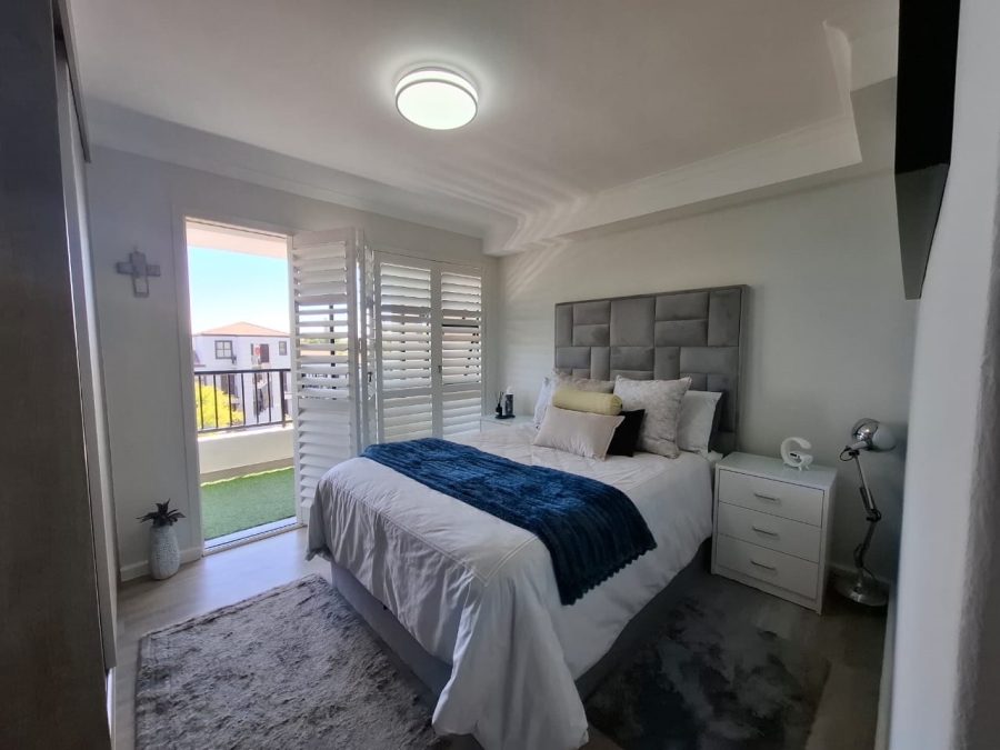 2 Bedroom Property for Sale in Table View Western Cape